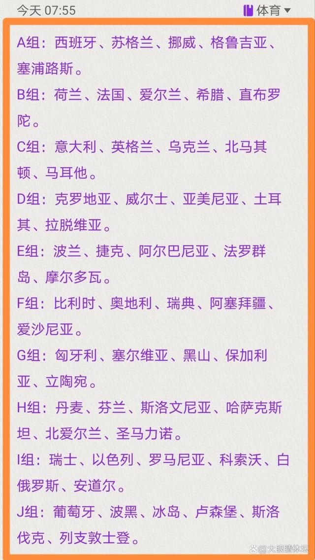 做旧却依然笔挺的长衫，完美地衬托出了郭富城的儒雅气质